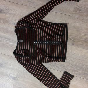 Victoria's secret long sleeved crop top